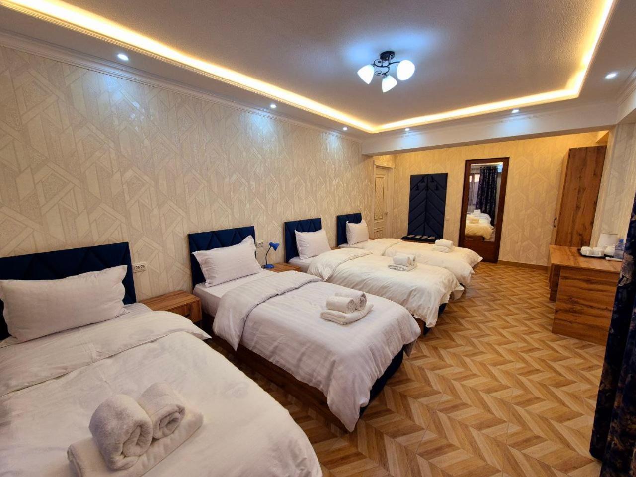 Samarkand Imron Hotel Bagian luar foto