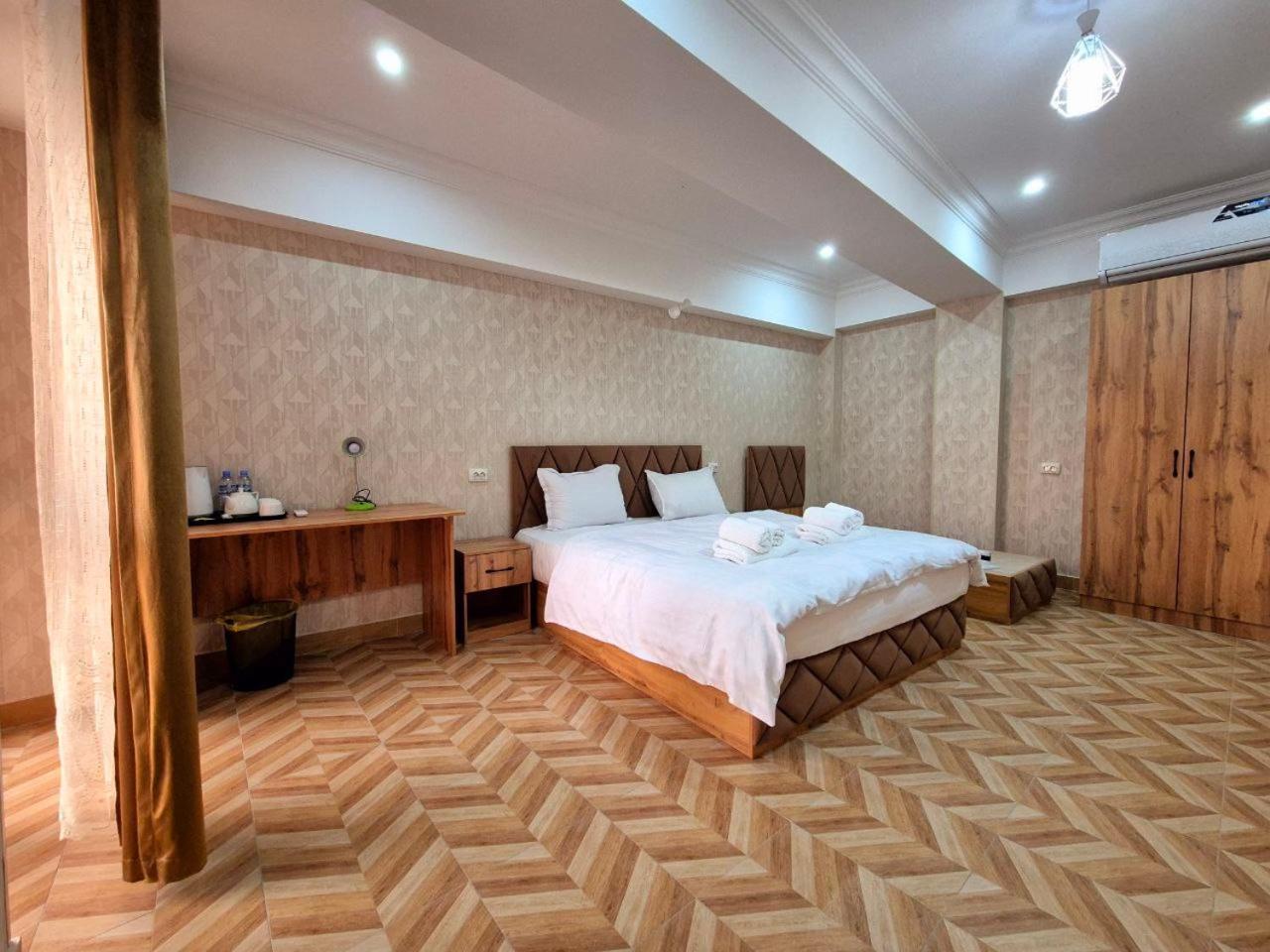 Samarkand Imron Hotel Bagian luar foto
