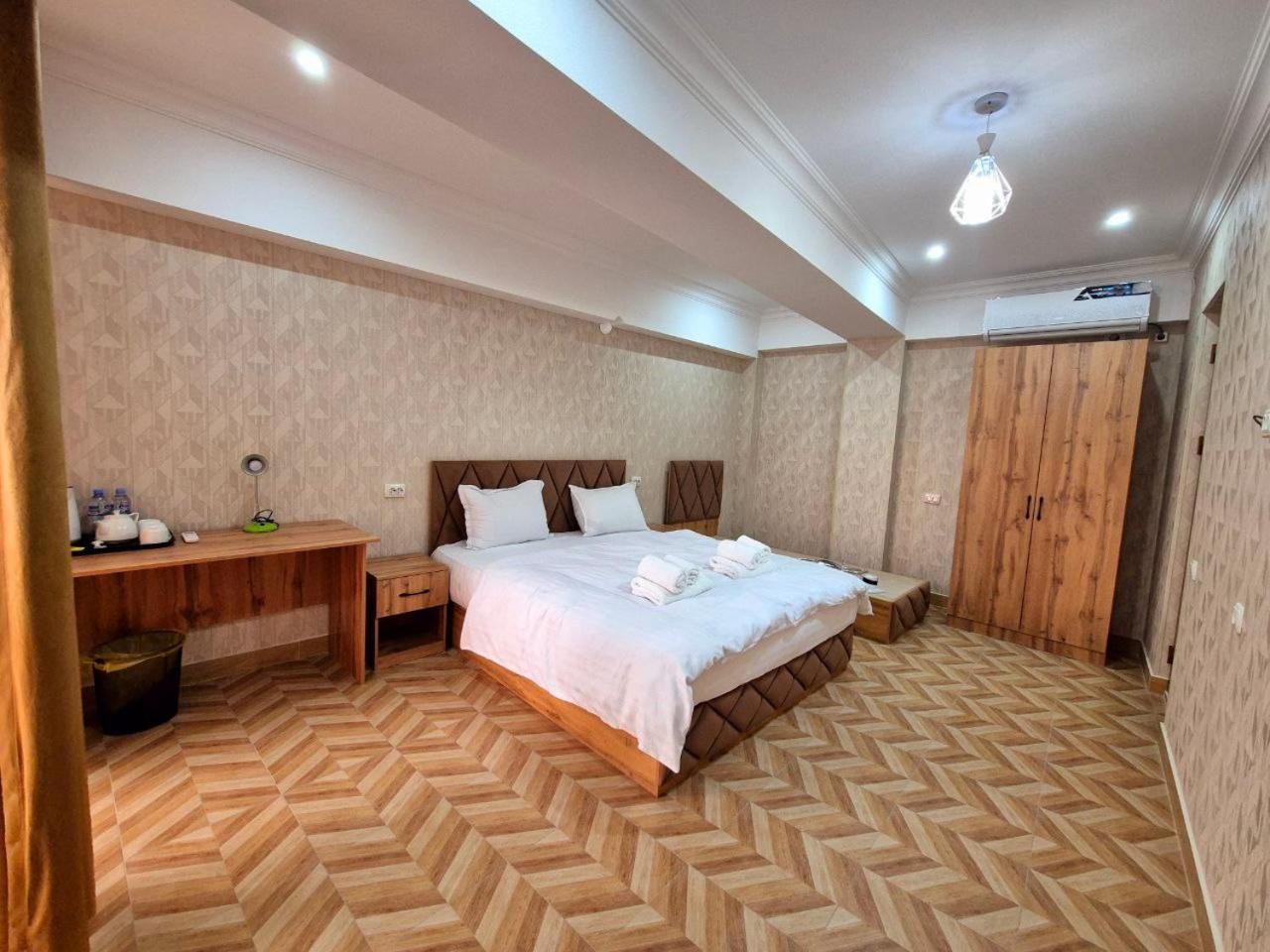 Samarkand Imron Hotel Bagian luar foto
