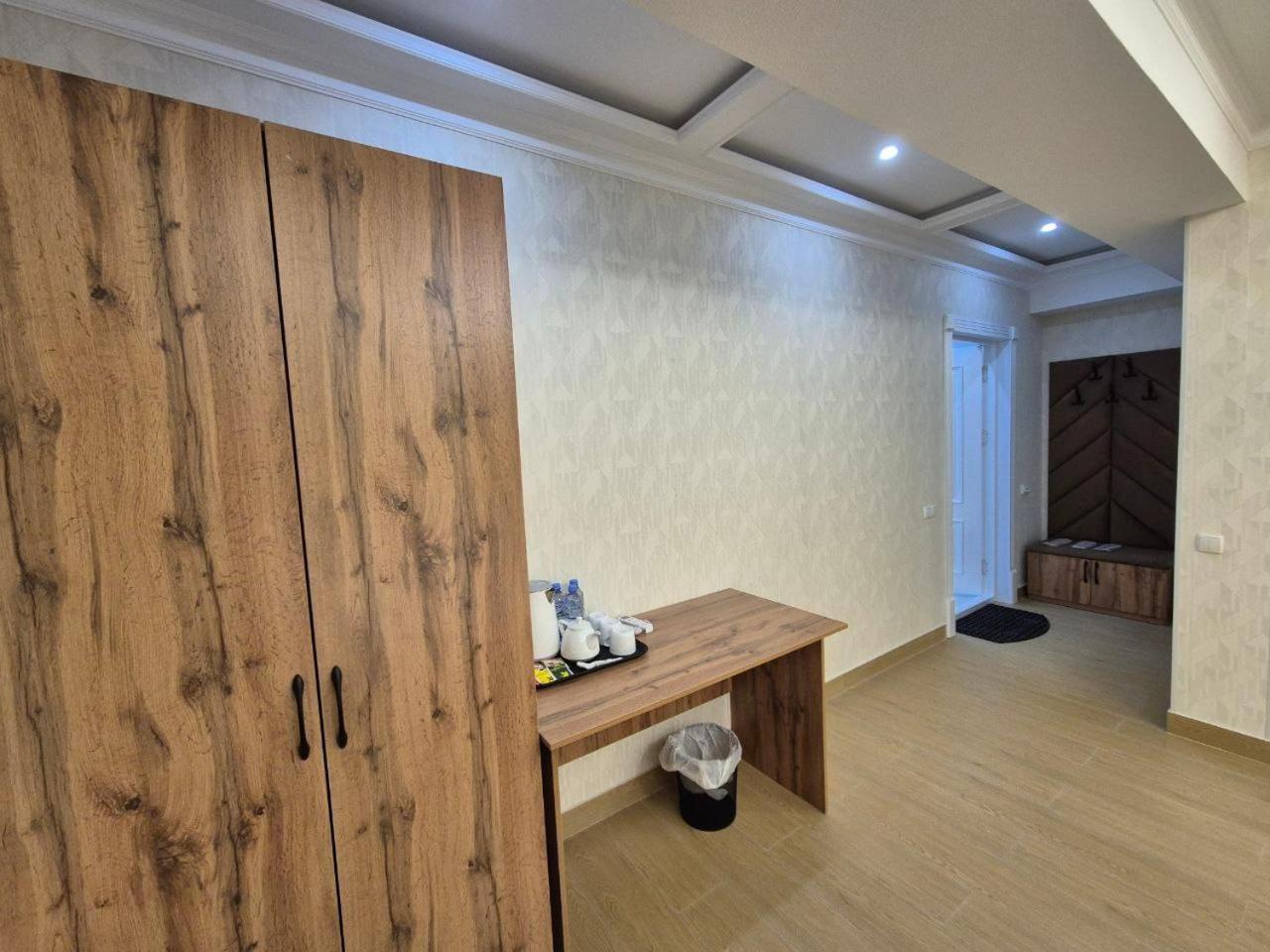 Samarkand Imron Hotel Bagian luar foto